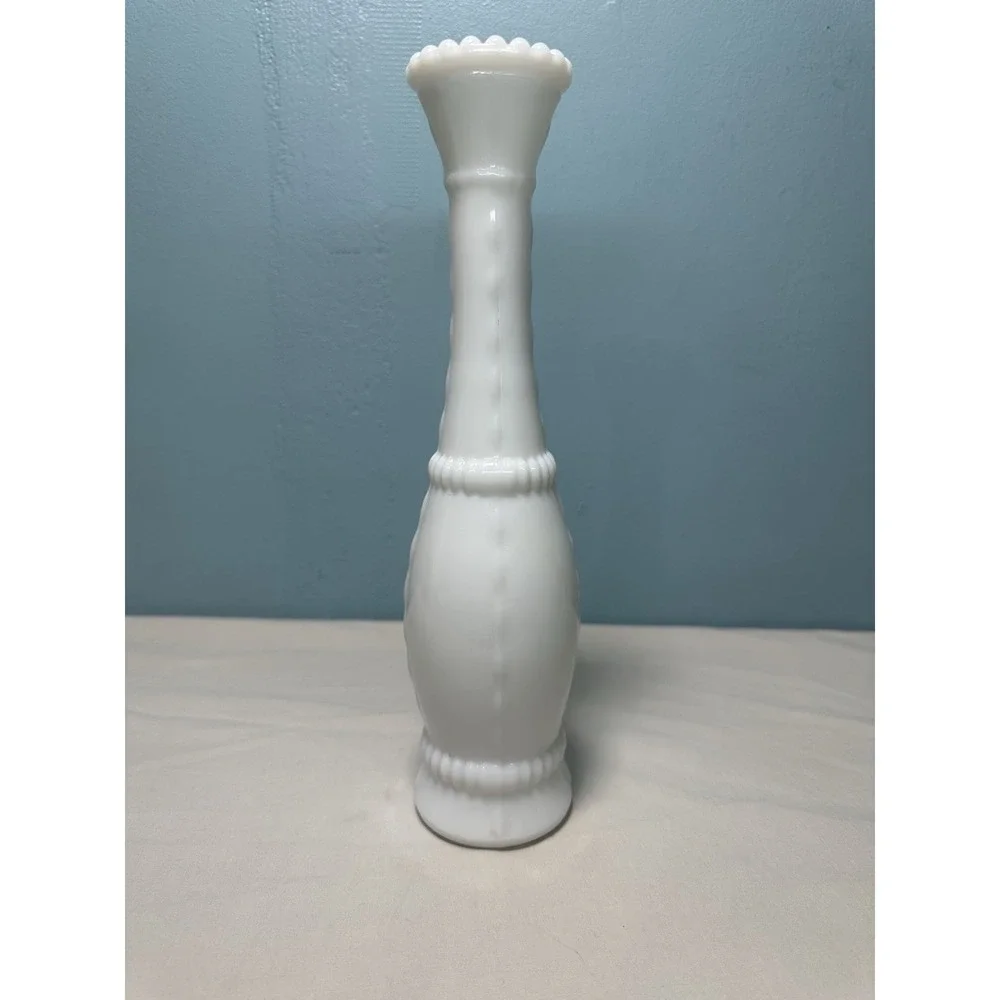 Vintage 1950's Bead and Stitch White Milk Glass Bud Vase 10.5